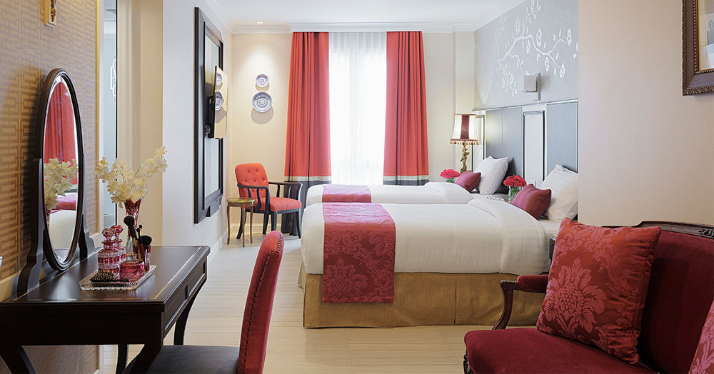 Sara'S Hotel Бангкок Экстерьер фото
