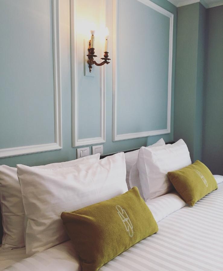 Sara'S Hotel Бангкок Экстерьер фото