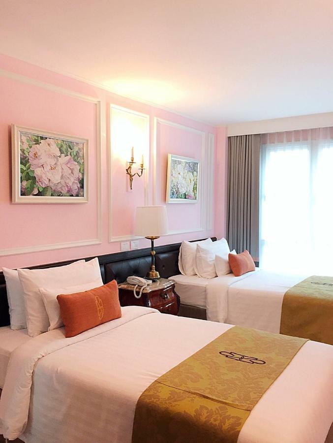 Sara'S Hotel Бангкок Экстерьер фото